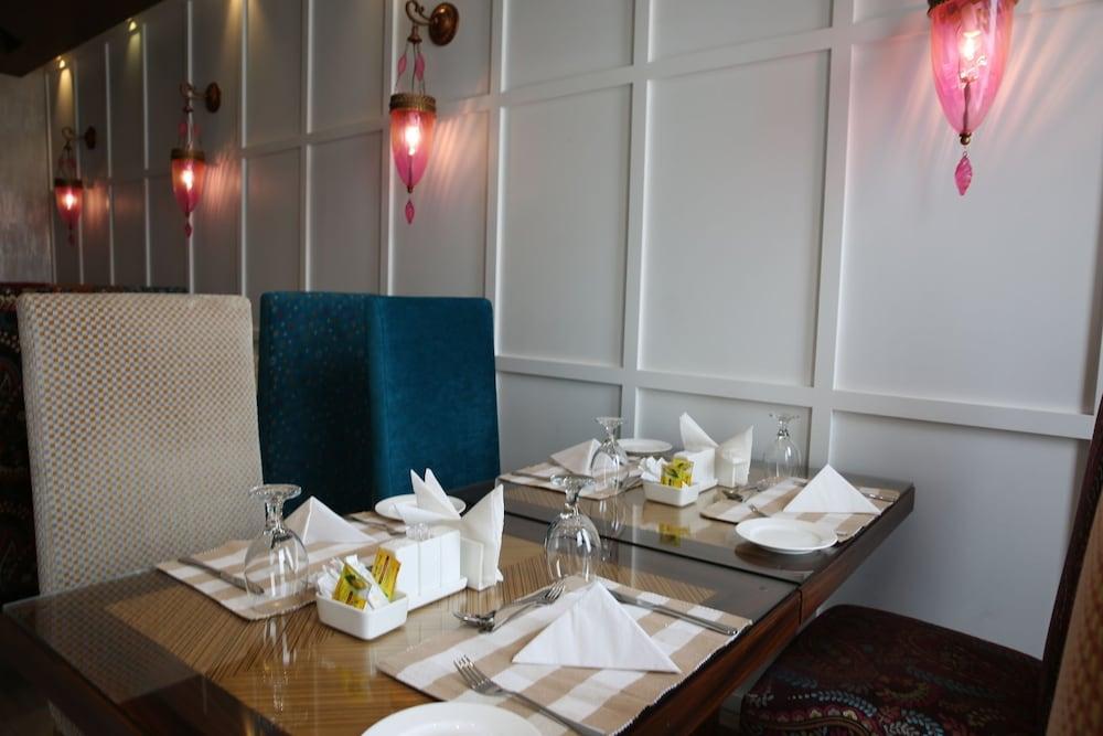 Palm Boutique Hotel Джедда Экстерьер фото