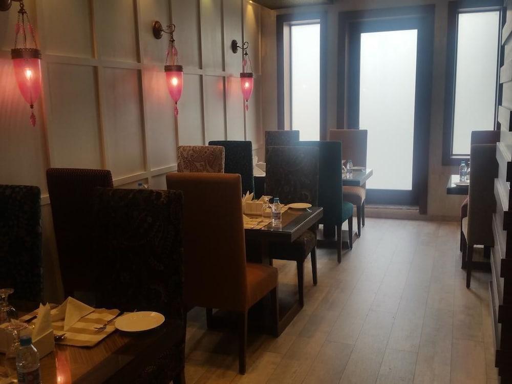 Palm Boutique Hotel Джедда Экстерьер фото